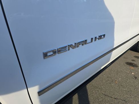 Used 2015 GMC Sierra 3500 Denali image 35