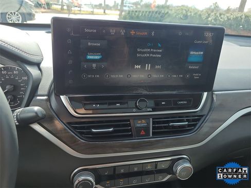 Used 2023 Nissan Altima 2.5 SV w/ SV Premium Package image 22