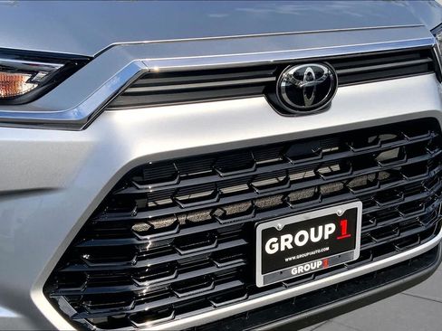 Certified 2026 Toyota Grand Highlander FWD image 29