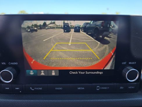 Used 2022 Honda Civic Sport image 18