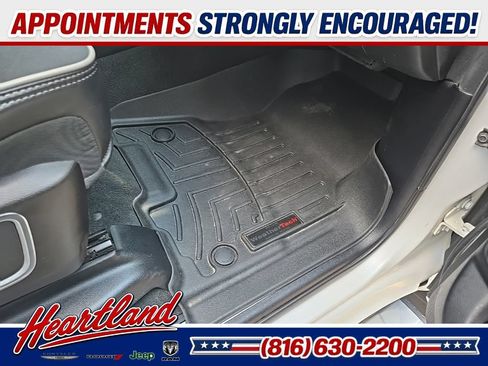 Used 2019 RAM 1500 Laramie AWD/4WD image 89