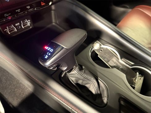 Used 2024 Dodge Durango GT image 21