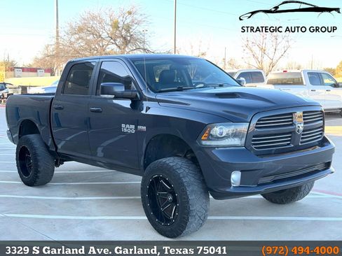 Used 2015 RAM 1500 Sport w/ Convenience Group image 3