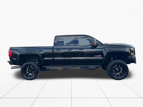 Used 2017 Chevrolet Silverado 2500 LTZ w/ Duramax Plus Package AWD/4WD image 7