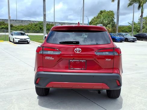 Used 2023 Toyota Corolla Cross XLE FWD image 13