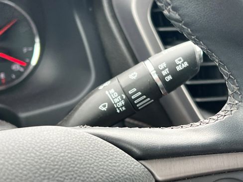 Used 2023 GMC Acadia AT4 w/ Technology Package image 39