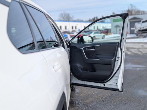 Used 2023 Toyota RAV4 XLE w/ XLE Grade Weather Package image 41