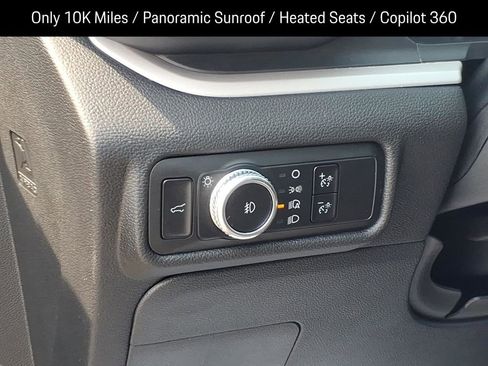 Used 2023 Ford Explorer XLT w/ Equipment Group 202A image 19