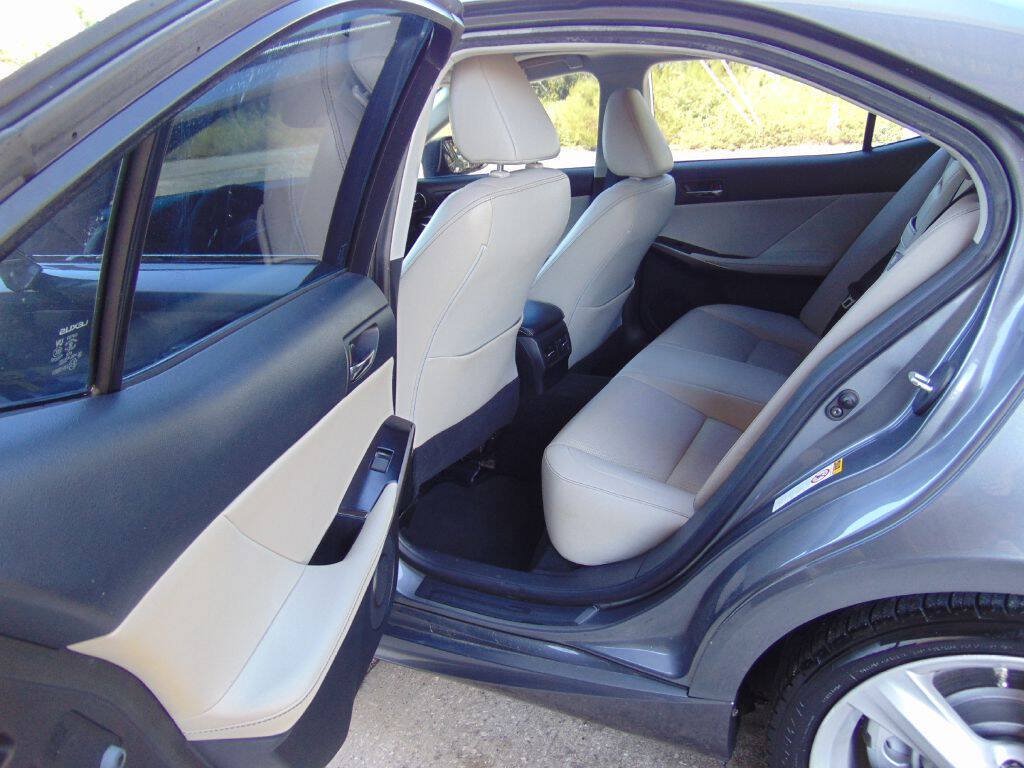 Used 2014 Lexus IS 350 w/ Navigation Package RWD image 19