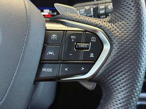Used 2025 Lexus TX 500h AWD w/ Technology Package image 33