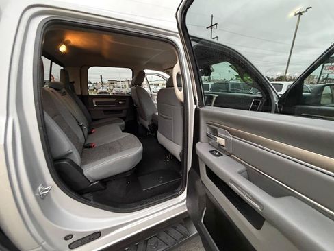 Used 2018 RAM 1500 Big Horn AWD/4WD image 16
