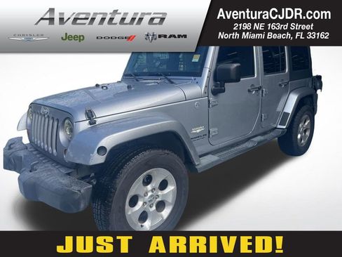 Used 2013 Jeep Wrangler Unlimited Sahara w/ Connectivity Group image 1