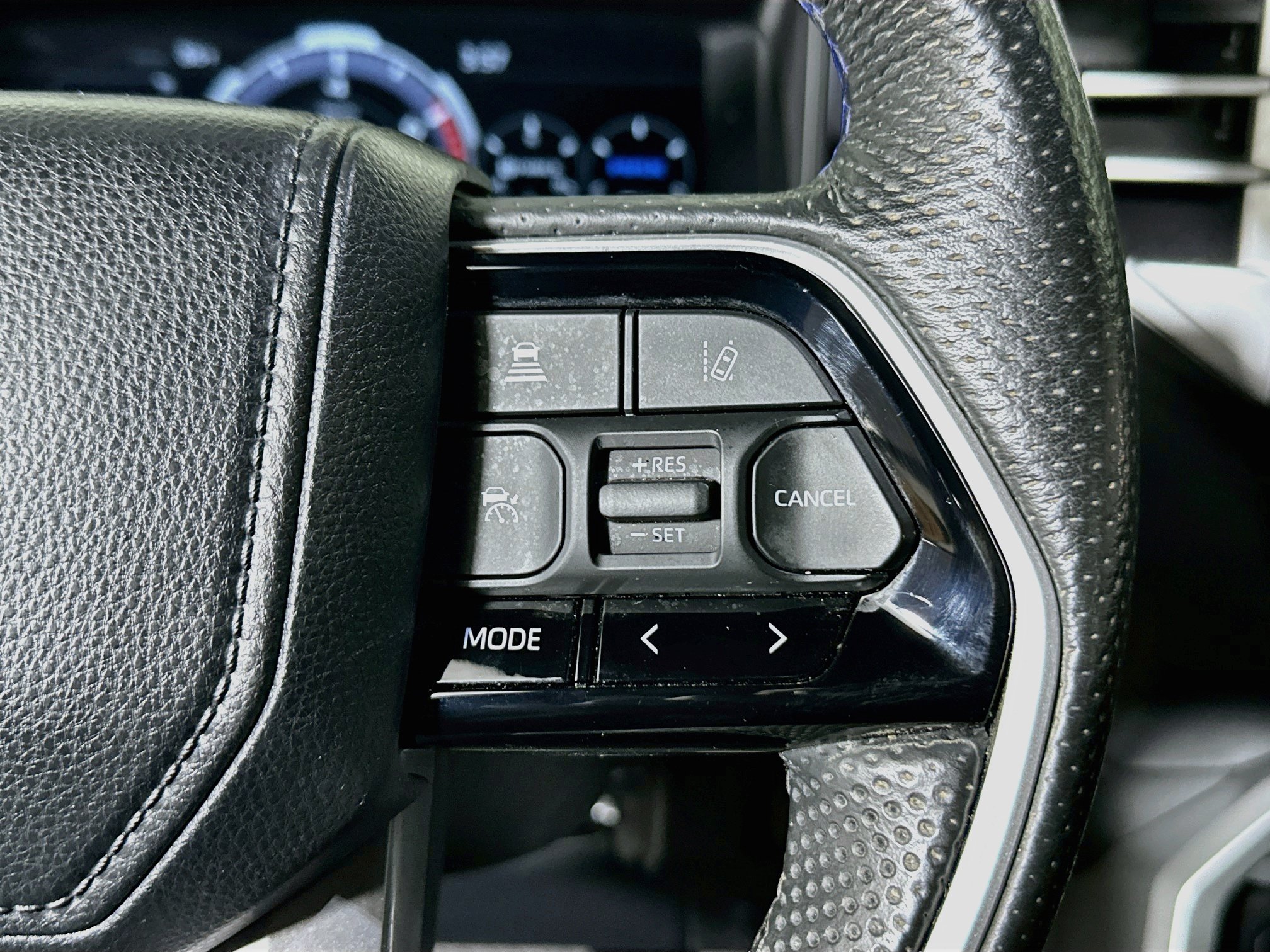 Used 2024 Toyota Sequoia Platinum RWD image 17