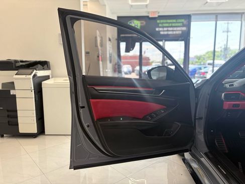 Used 2022 Honda Accord Sport image 34