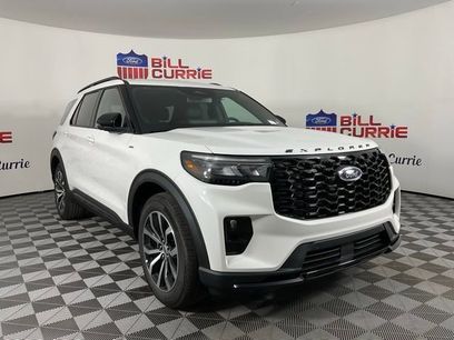New 2025 Ford Explorer ST-Line w/ Premium Package