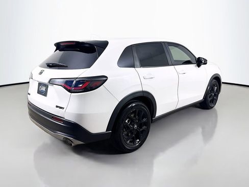 Used 2024 Honda HR-V Sport image 7