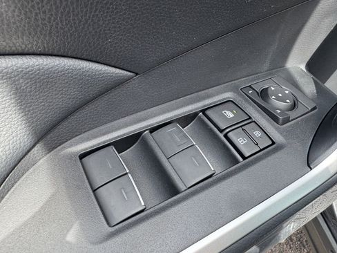 New 2025 Toyota RAV4 XLE image 11