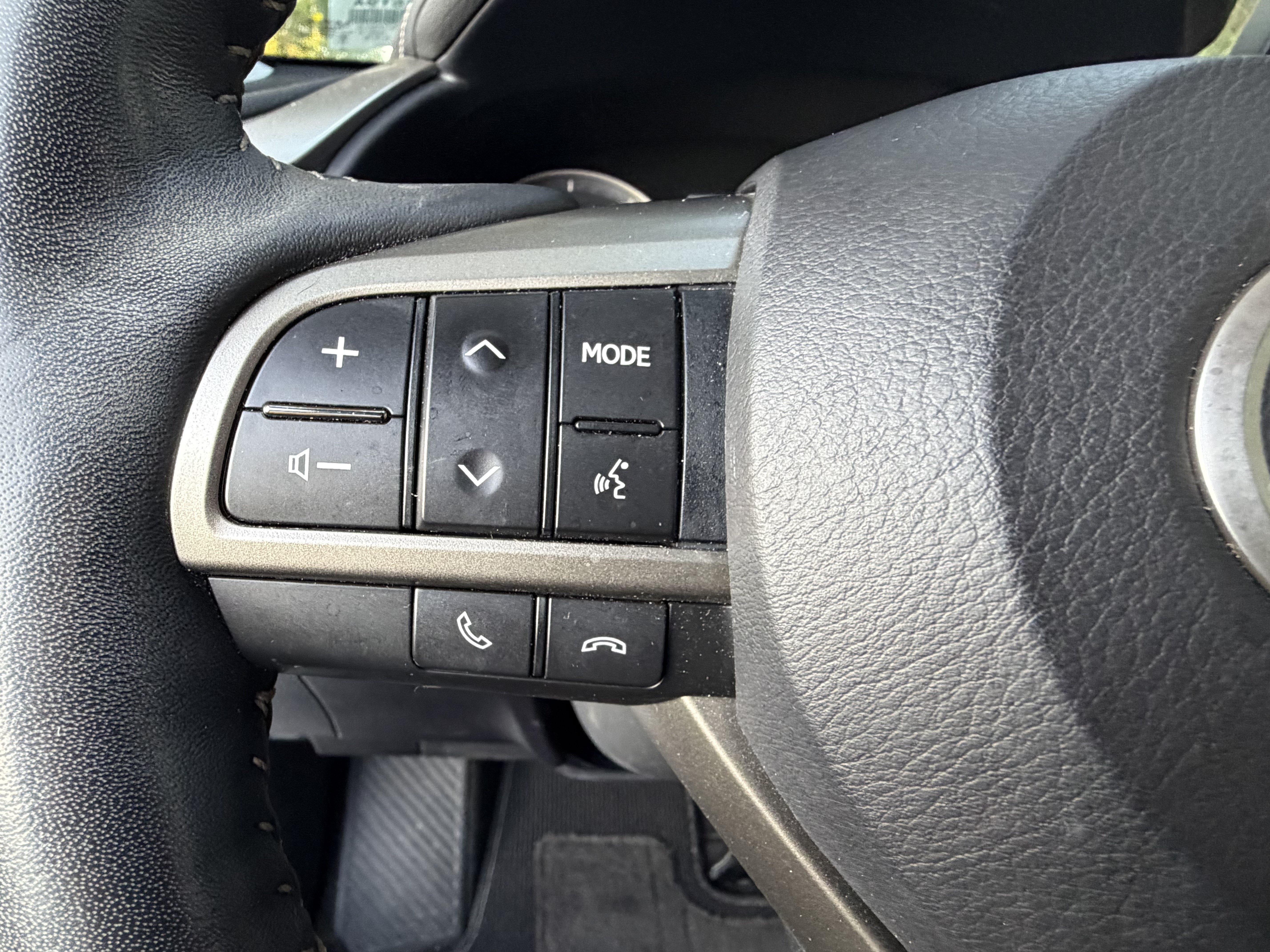 Used 2020 Lexus RX 350 FWD w/ Premium Package image 19