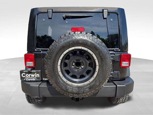 Used 2018 Jeep Wrangler Unlimited Rubicon w/ Cold Weather Group AWD/4WD image 10