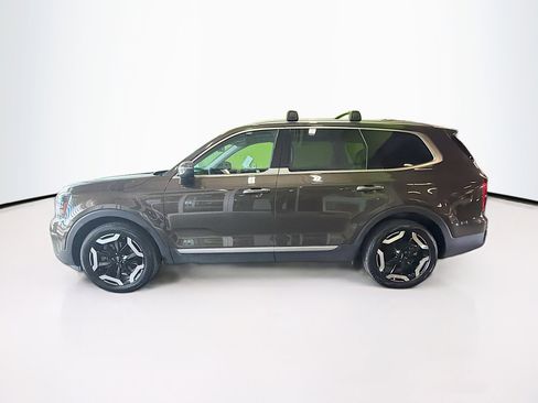 Used 2025 Kia Telluride S image 4