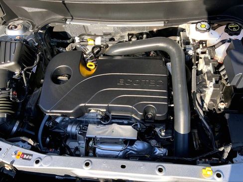 Used 2026 GMC Terrain AT4 w/ Convenience Package III image 10