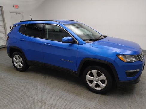 Used 2019 Jeep Compass Latitude image 11