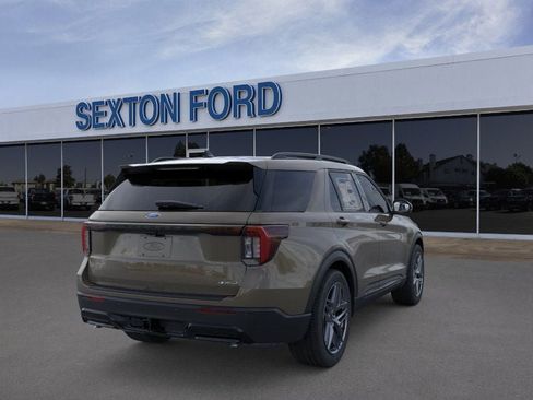 New 2026 Ford Explorer ST-Line w/ ST-Line Street Pack image 8