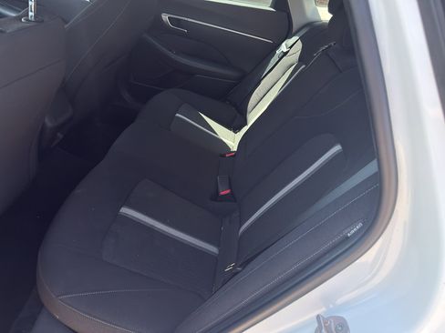 Used 2023 Hyundai Sonata SEL FWD image 11