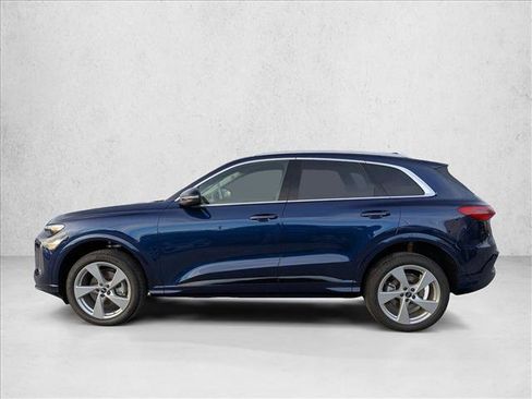 New 2025 Audi Q5 Premium Plus image 5