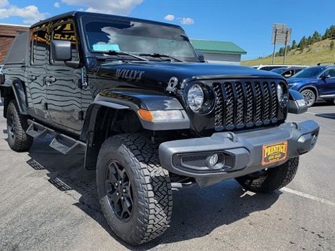 Used 2021 Jeep Gladiator Sport AWD/4WD image 4
