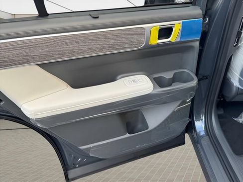 New 2026 Hyundai Santa Fe Limited AWD/4WD image 15