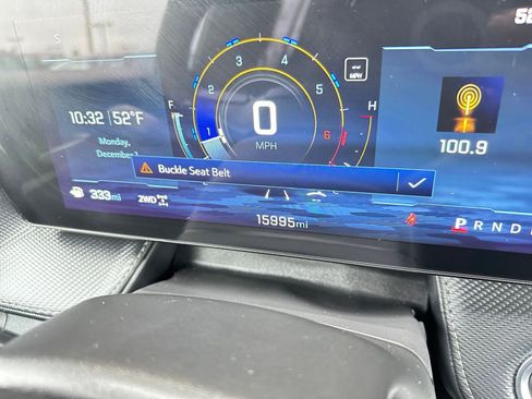 Used 2025 Chevrolet Equinox LT image 40