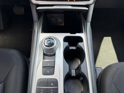 Certified 2023 Ford Explorer XLT RWD image 19