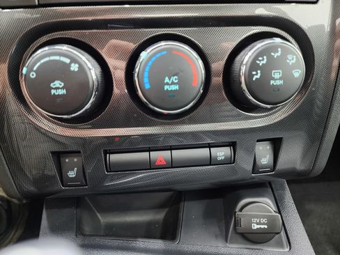 Used 2010 Dodge Challenger R/T RWD image 15