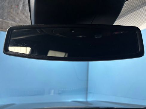 Used 2023 GMC Yukon SLT image 31