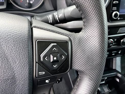 Used 2023 Toyota Tacoma TRD Off-Road AWD/4WD image 23