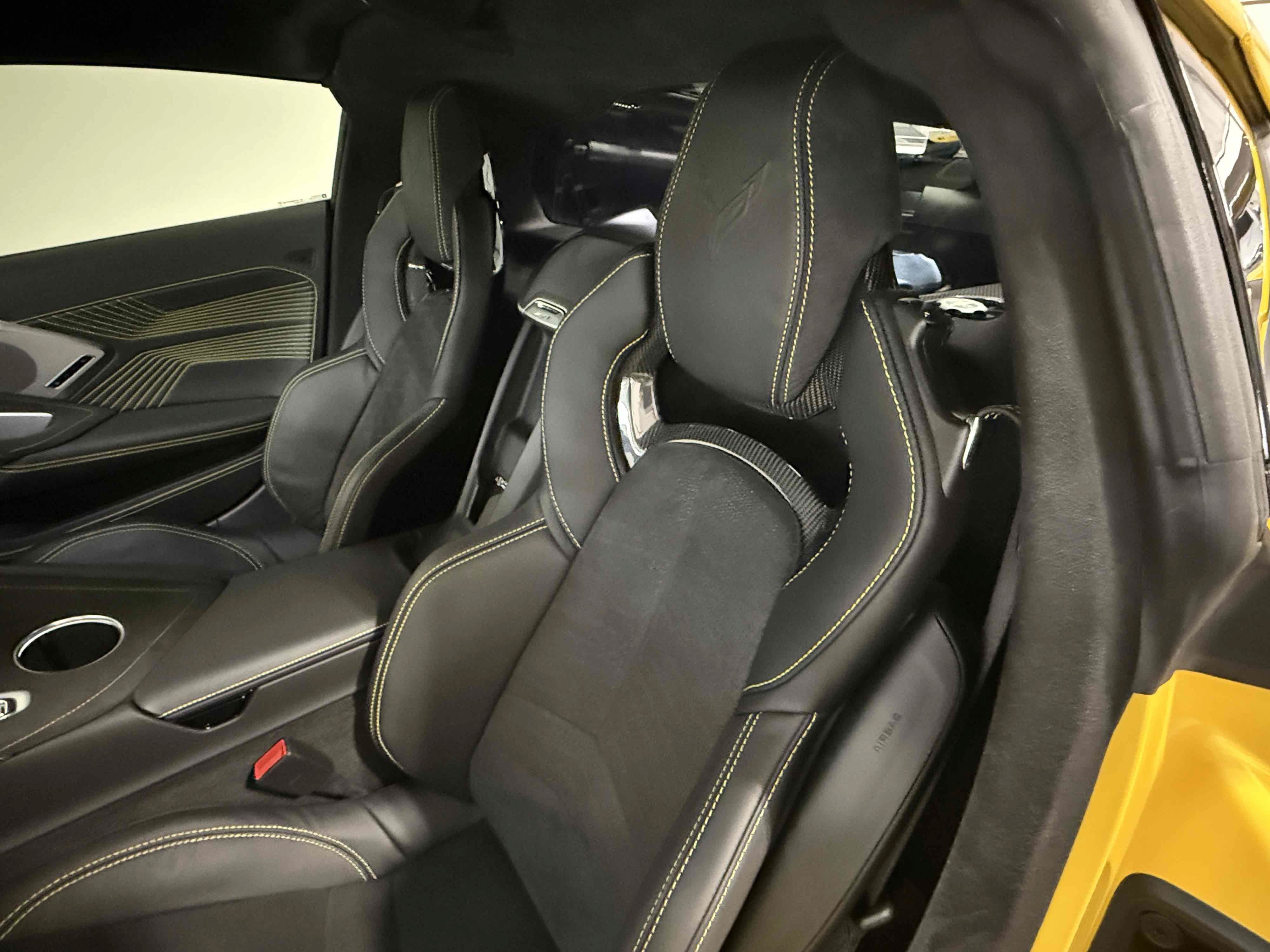 Used 2026 Chevrolet Corvette ZR1 w/ ZR1 Carbon Fiber Aero Package RWD image 6