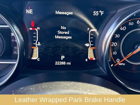 Used 2023 Jeep Wrangler Altitude image 33