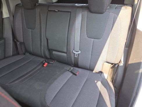 Used 2015 GMC Terrain SLE AWD/4WD image 12