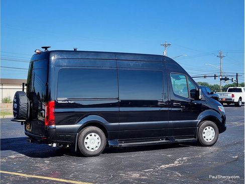 Used 2020 Mercedes-Benz Sprinter 2500 image 15
