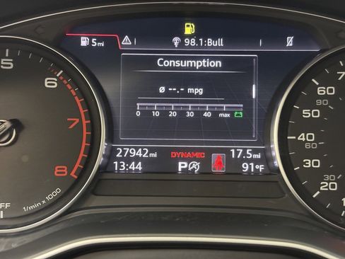 Used 2019 Audi A4 2.0T Premium w/ Convenience Package image 31