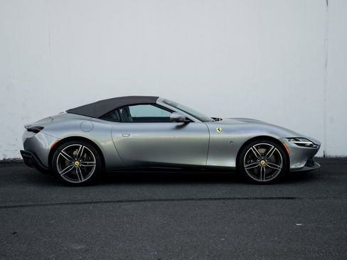 Certified 2024 Ferrari Roma Spider image 12
