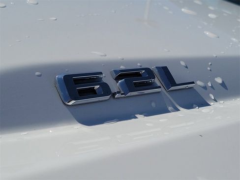 Used 2022 Chevrolet Silverado 1500 LTZ w/ LTZ Premium Package image 30