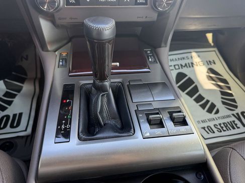 Used 2019 Lexus GX 460 Premium AWD/4WD image 15