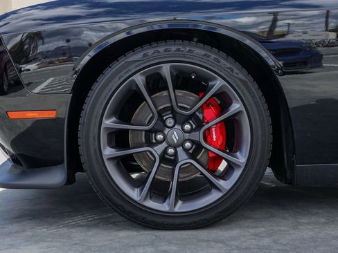 Used 2023 Dodge Challenger R/T w/ Plus Package image 10