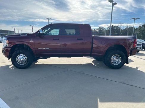 Used 2022 RAM 3500 Limited image 5