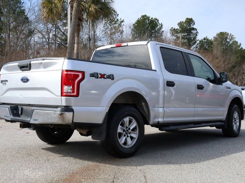 Used 2017 Ford F150 XLT w/ Trailer Tow Package image 5