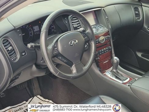 Used 2017 INFINITI QX50 2WD w/ Premium Plus Package image 12