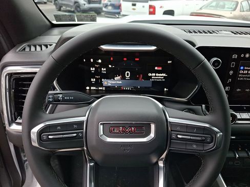 New 2026 GMC Canyon Elevation w/ Convenience Package image 13