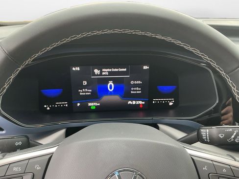 Certified 2023 Volkswagen Taos SE w/ Black Wheel Package image 13